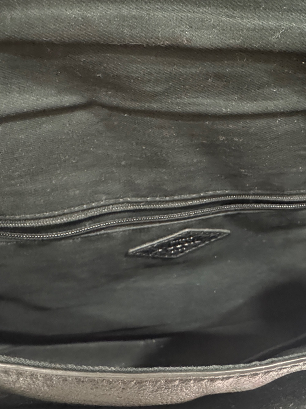 Fossil Black Leather Crossbody Flap Bag - Picture 5 of 7